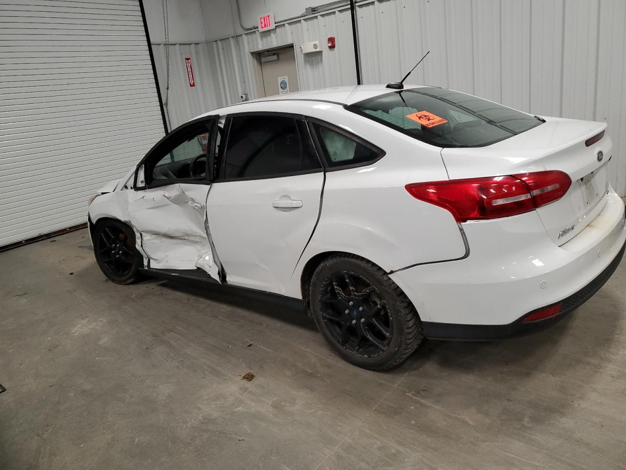2016 FORD FOCUS SE - Image 2