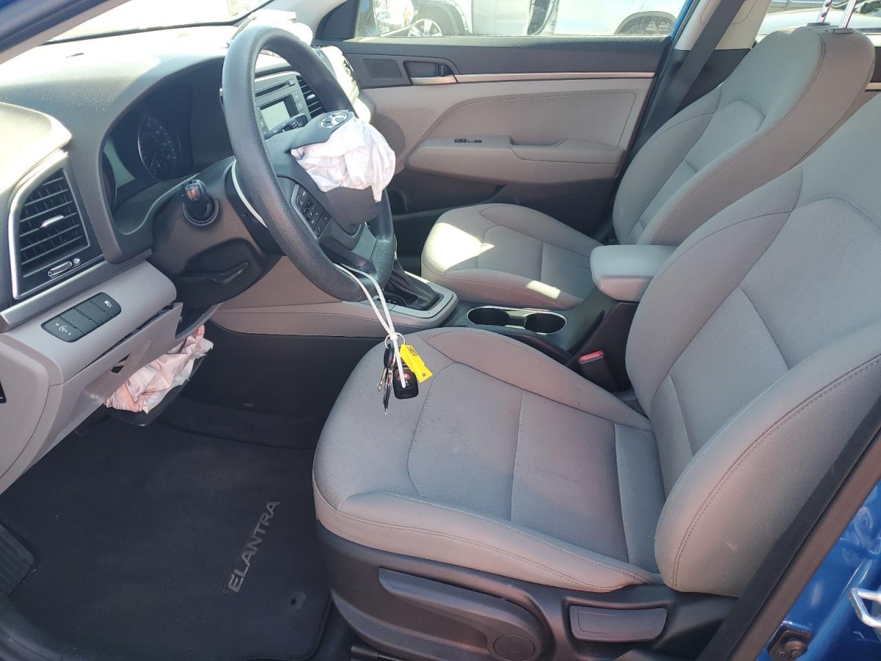 2018 HYUNDAI ELANTRA SE - Image 7