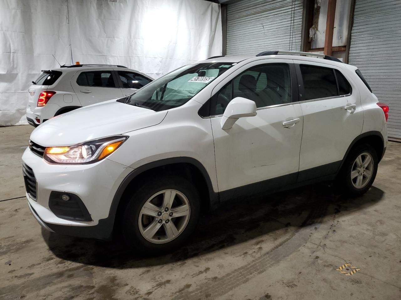 2018 CHEVROLET TRAX 1LT car image