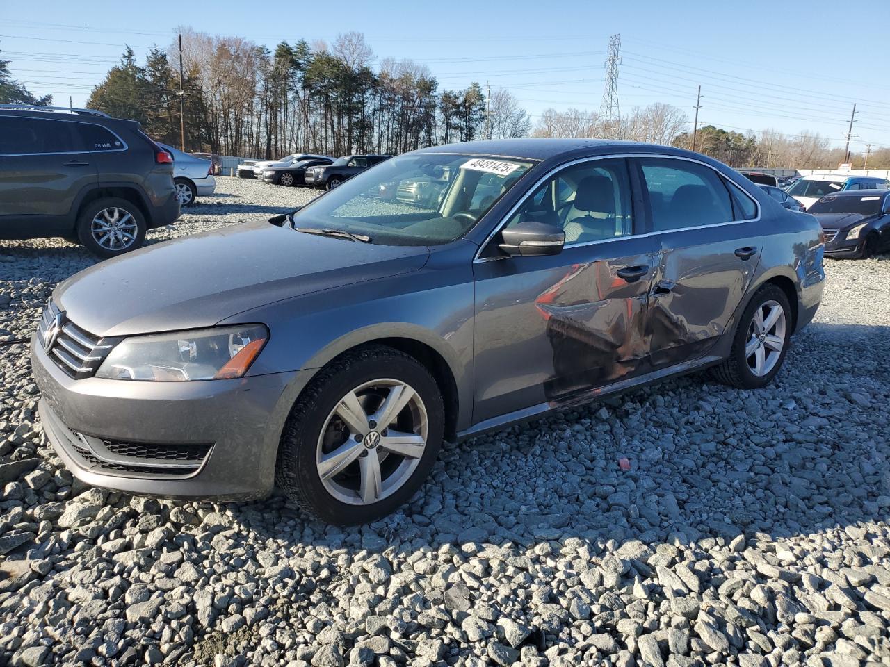 2013 VOLKSWAGEN PASSAT SE
