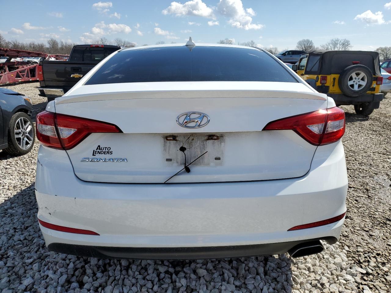 2017 HYUNDAI SONATA SE - Фото 6
