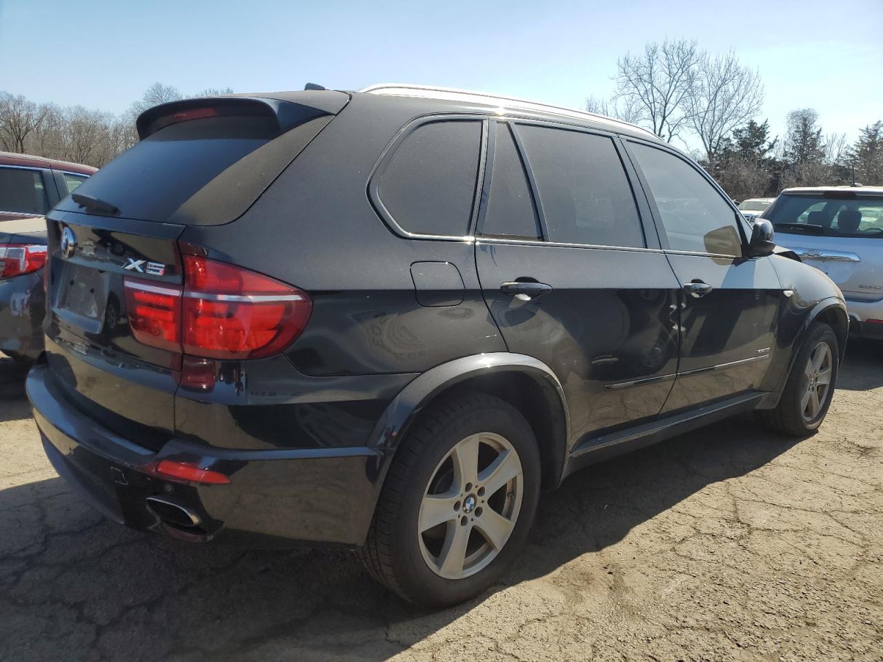 2012 BMW X5 XDRIVE3 - Image 3