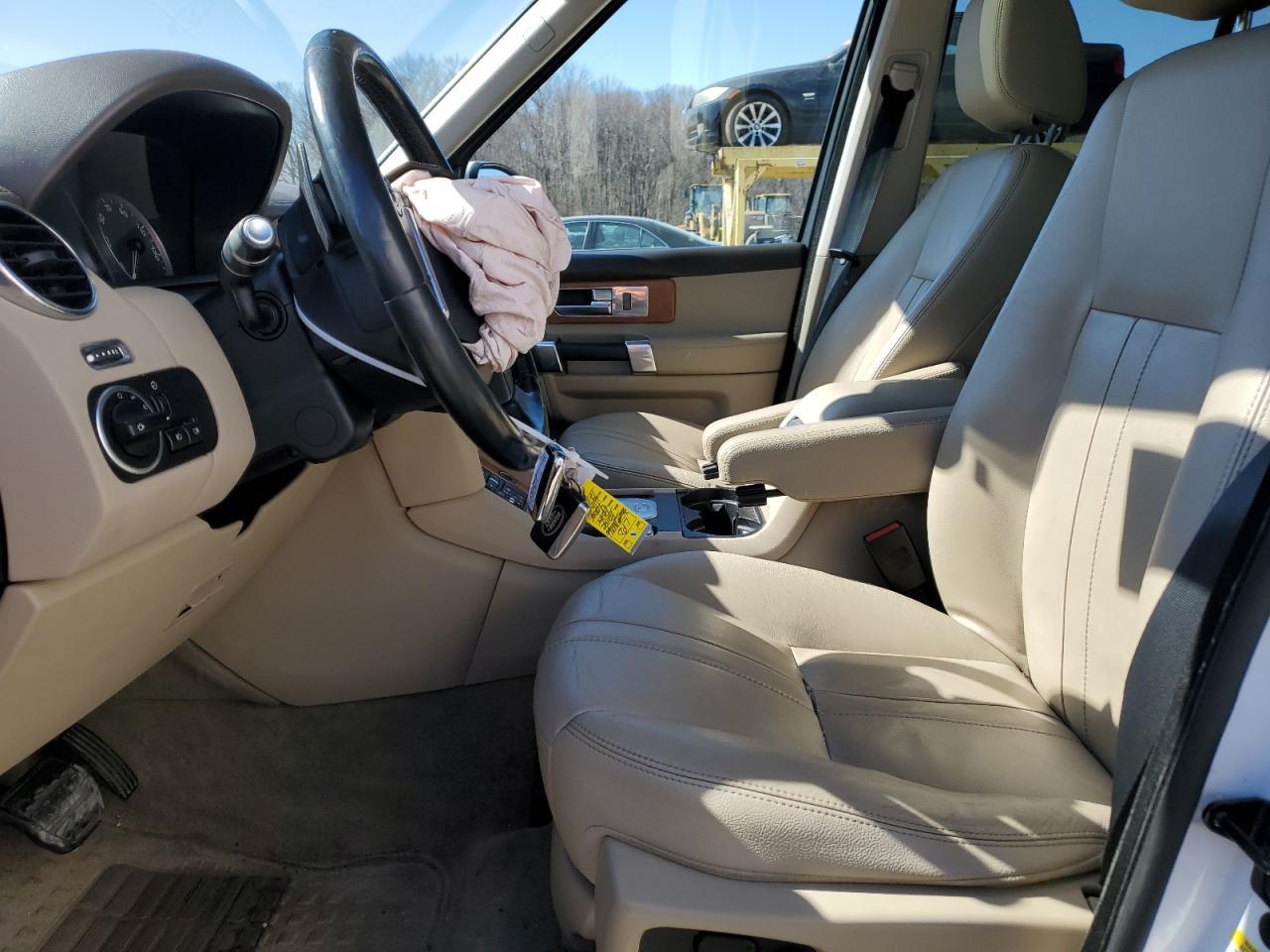 2016 LAND ROVER LR4 HSE - Image 7