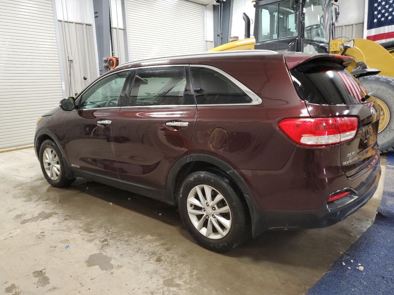 2016 KIA SORENTO LX - Image 2