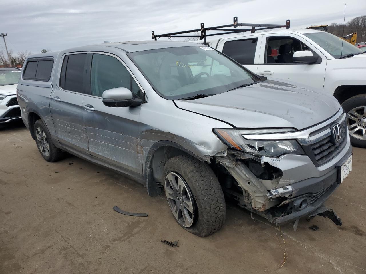 2019 HONDA RIDGELINE - Image 4
