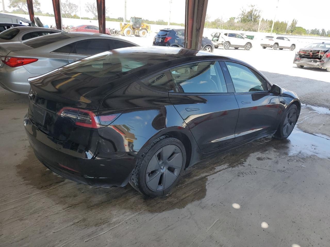 2023 TESLA MODEL 3 - Image 3