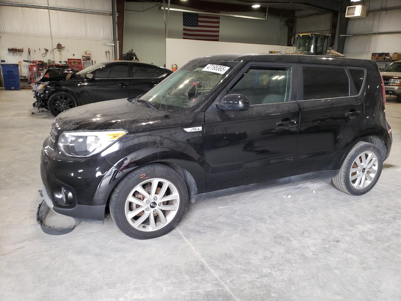 2019 KIA SOUL +