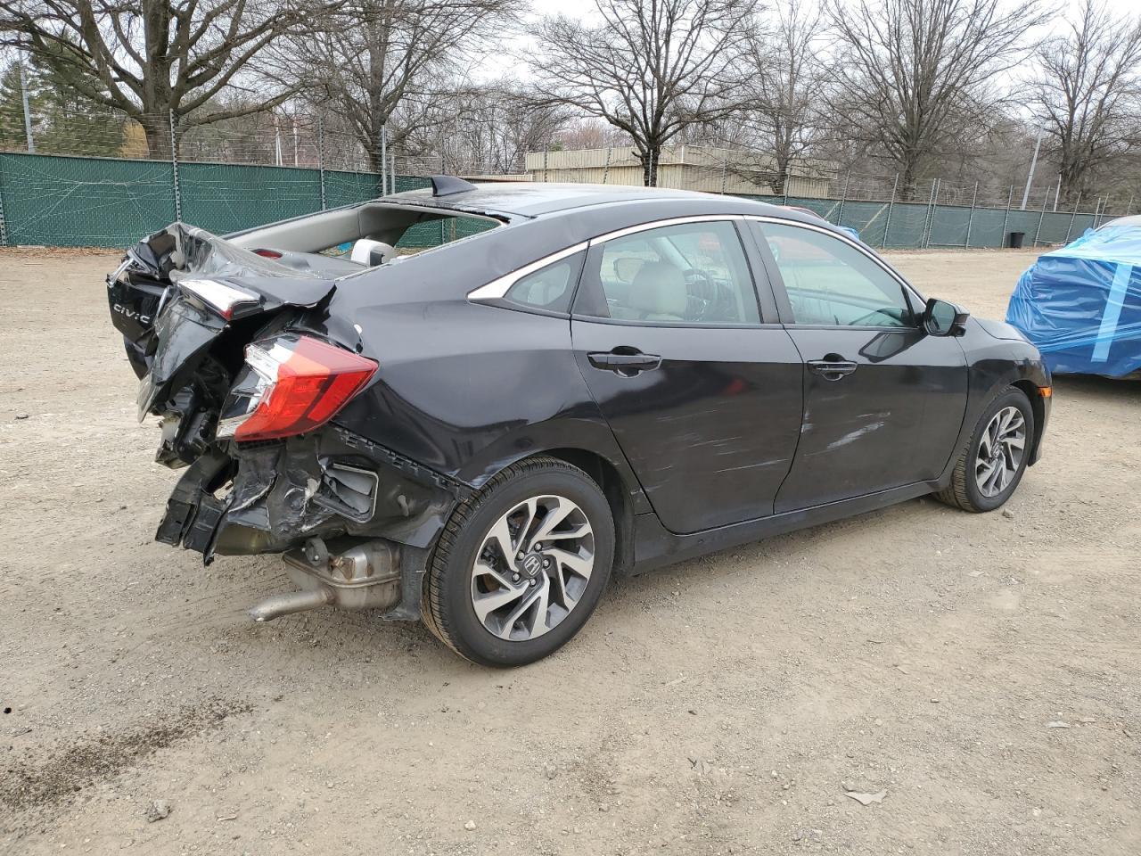 2018 HONDA CIVIC EX - Фото 3