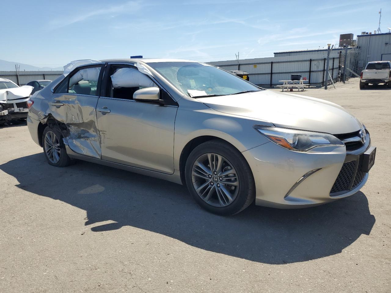 2017 TOYOTA CAMRY LE - Image 4