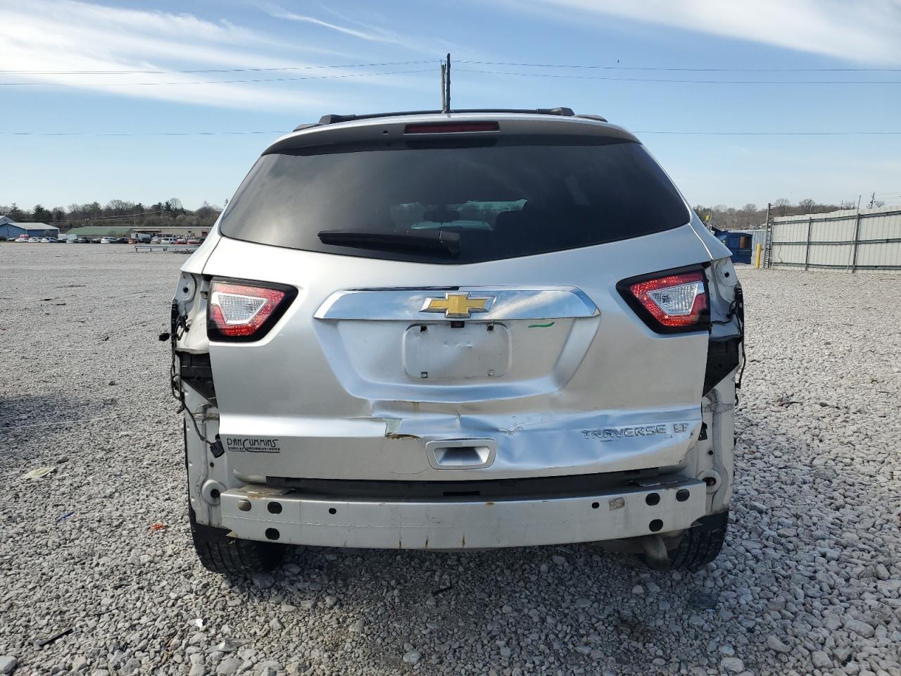 2015 CHEVROLET TRAVERSE L - Фото 6