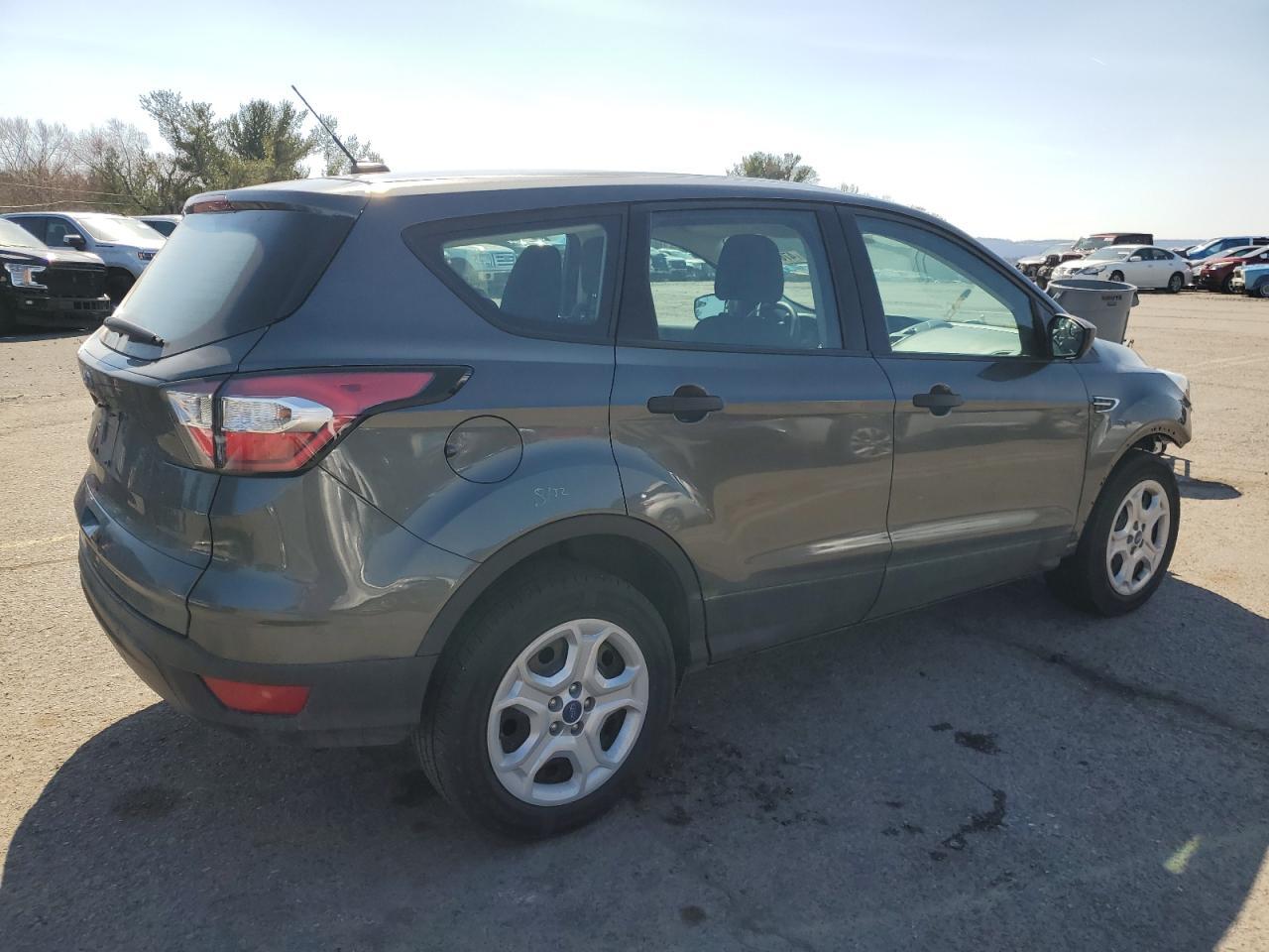 2017 FORD ESCAPE S - Image 3