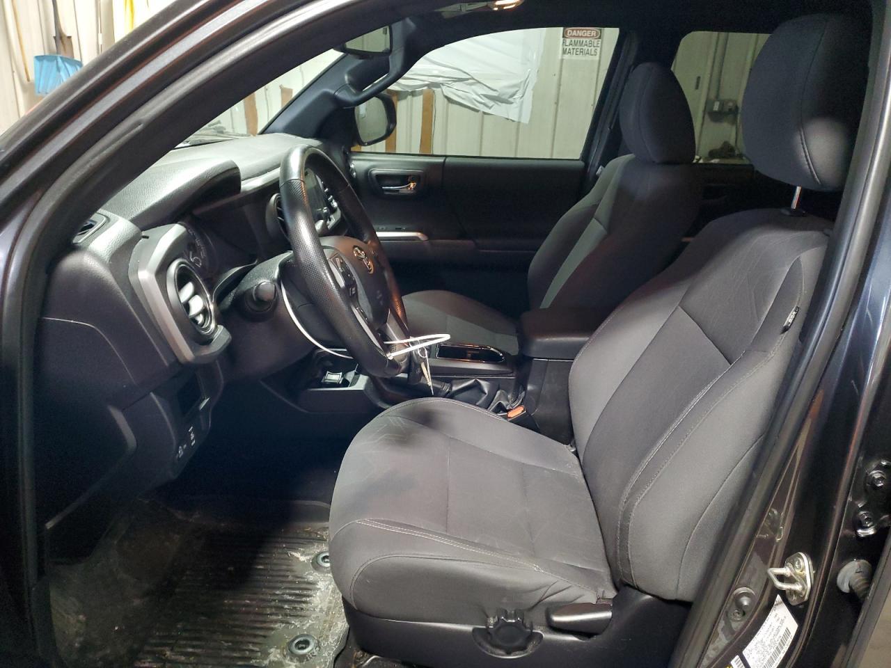 2016 TOYOTA TACOMA DOU - Image 7