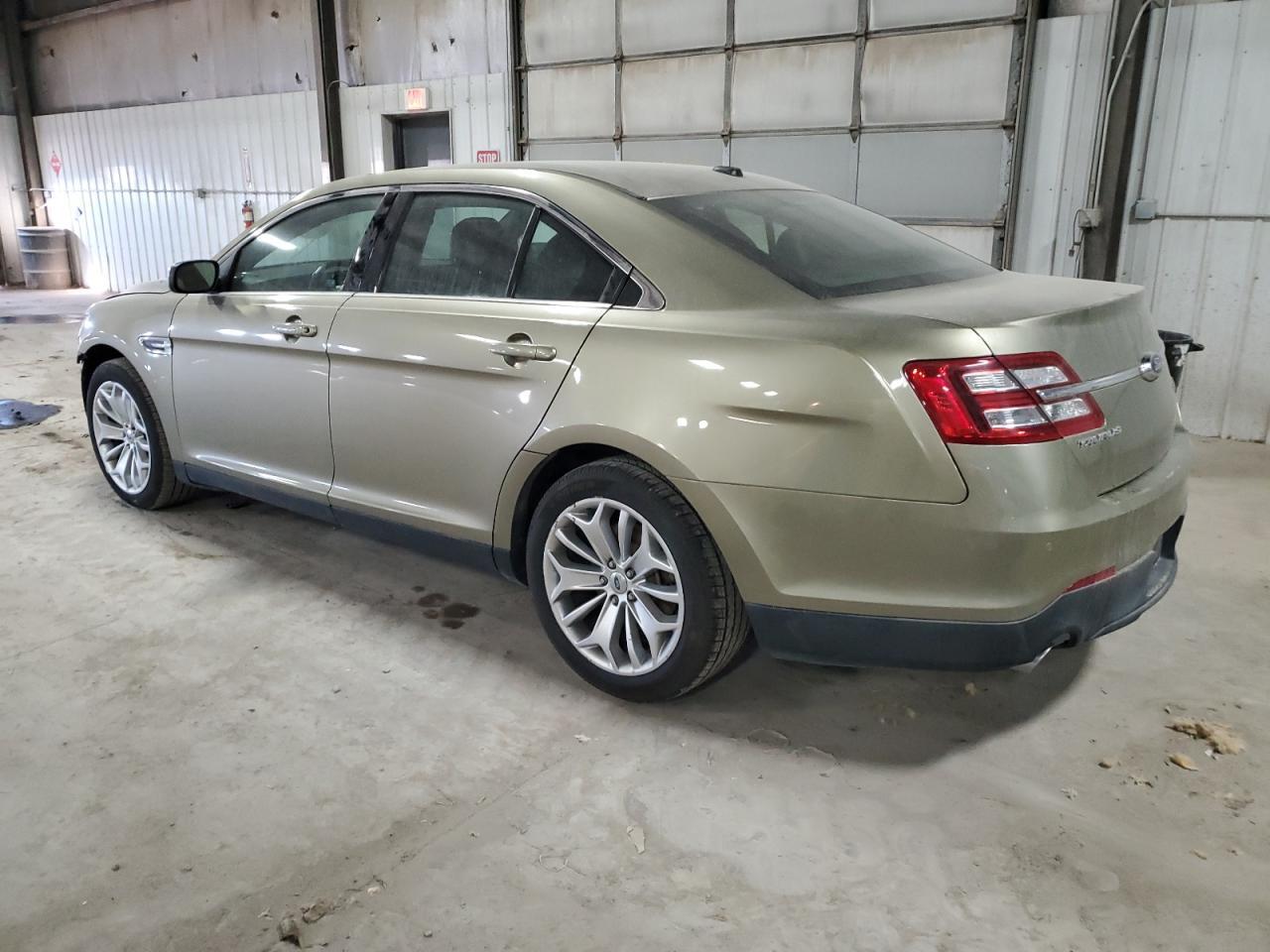 2013 FORD TAURUS LIM - Image 2