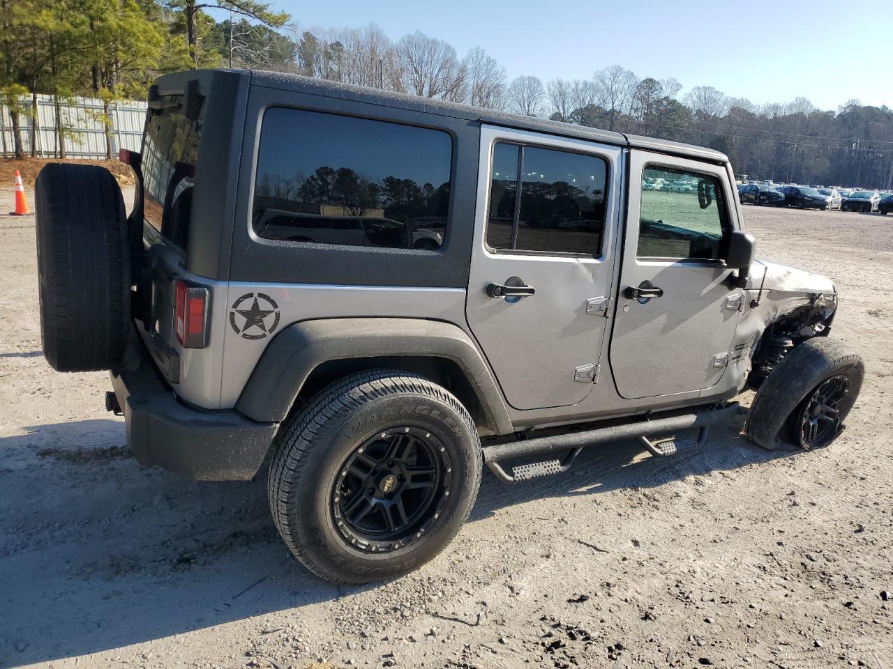 2017 JEEP WRANGLER U - Image 3