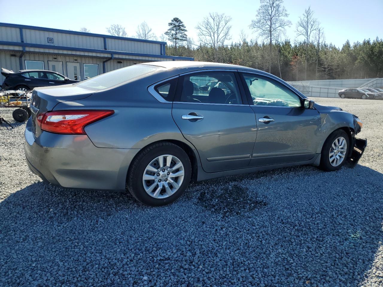 2016 NISSAN ALTIMA 2.5 - Фото 3