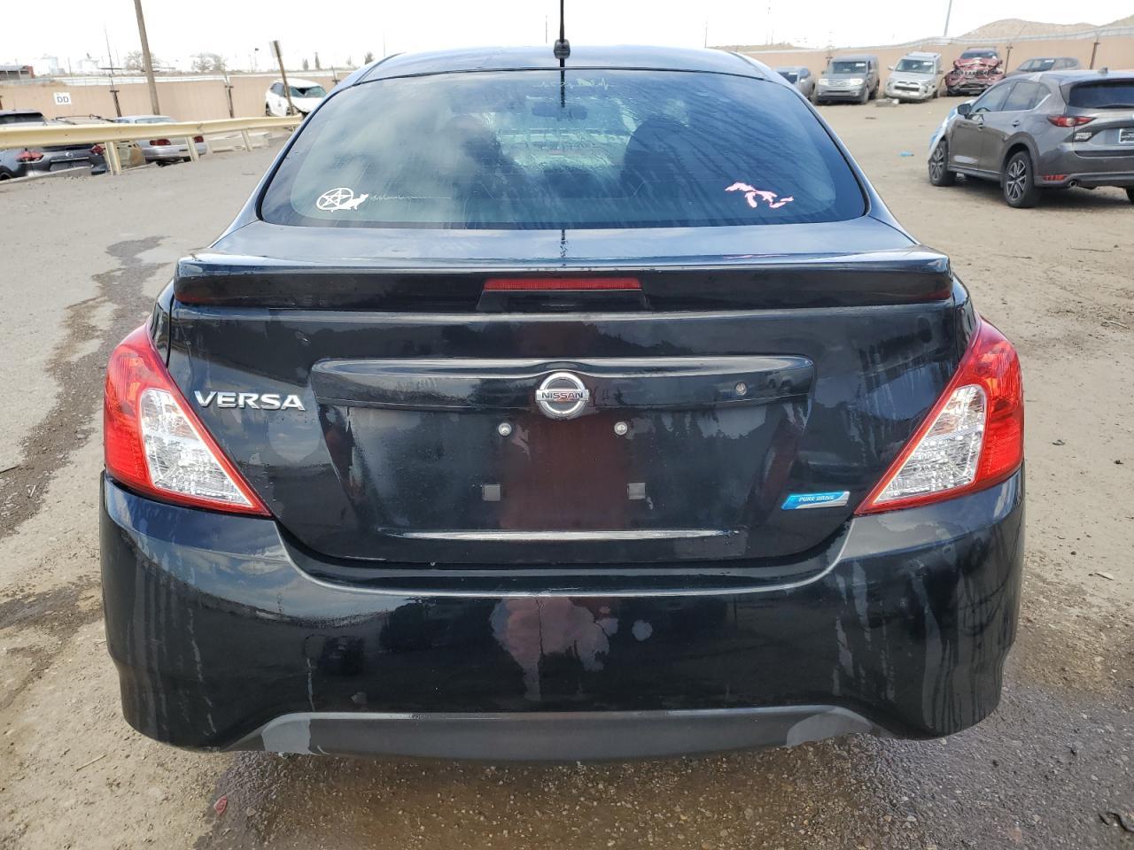 2016 NISSAN VERSA S - Image 6