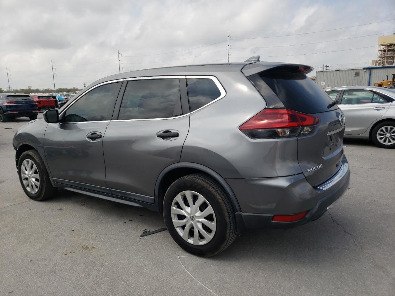 2018 NISSAN ROGUE S - Фото 2