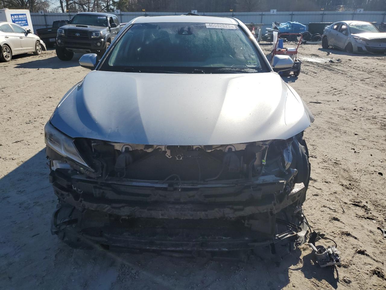 2019 TOYOTA CAMRY L - Фото 5