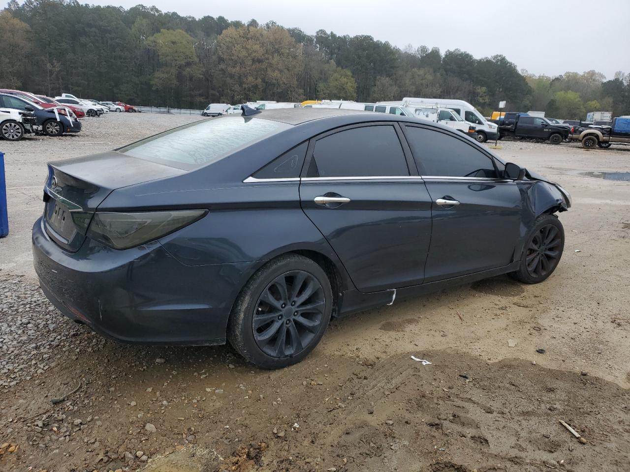 2011 HYUNDAI SONATA SE - Image 3