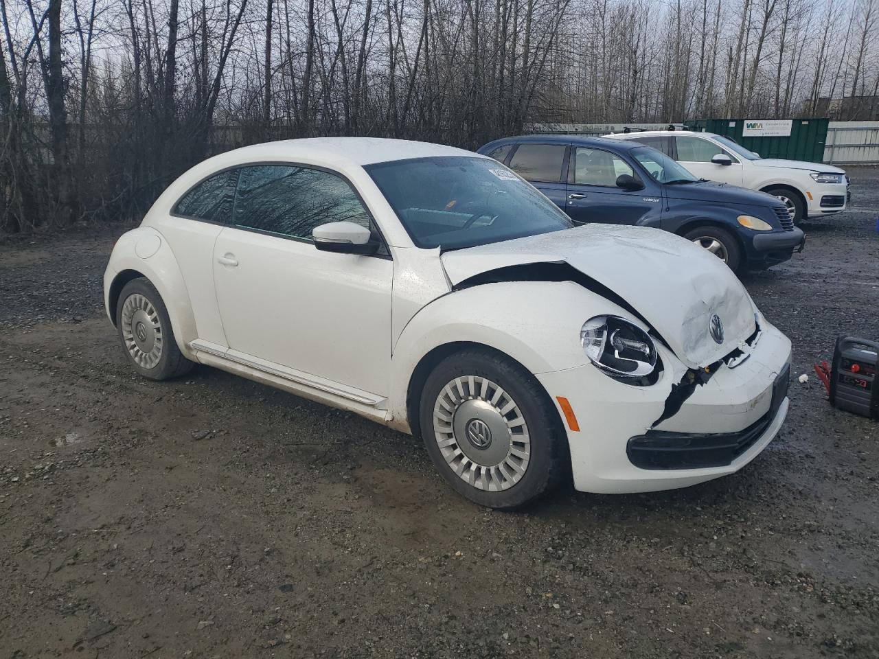 2014 VOLKSWAGEN BEETLE - Image 4