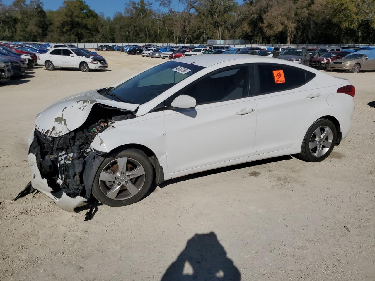 2013 HYUNDAI ELANTRA GL
