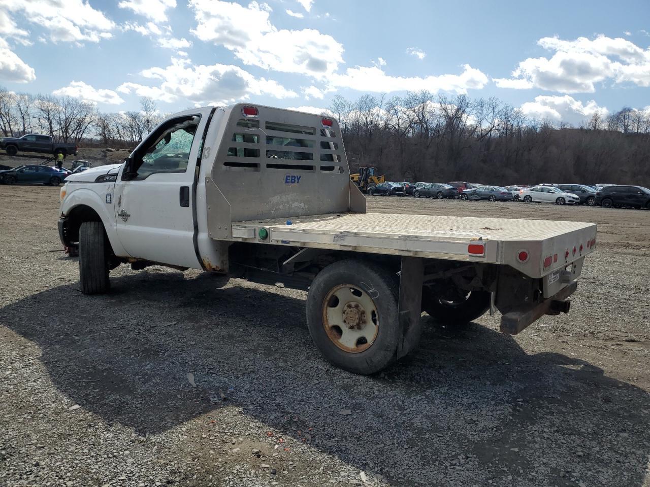 2011 FORD F350 SUPER - Image 2