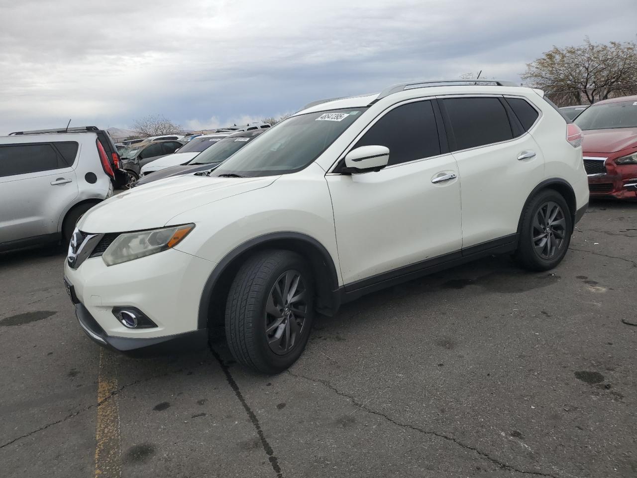 2016 NISSAN ROGUE S