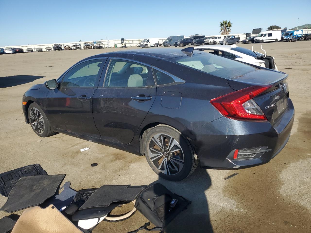 2018 HONDA CIVIC EX - Фото 2