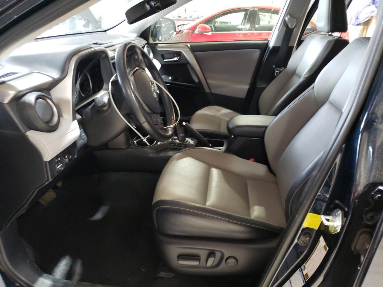 2017 TOYOTA RAV4 HV LI - Image 7