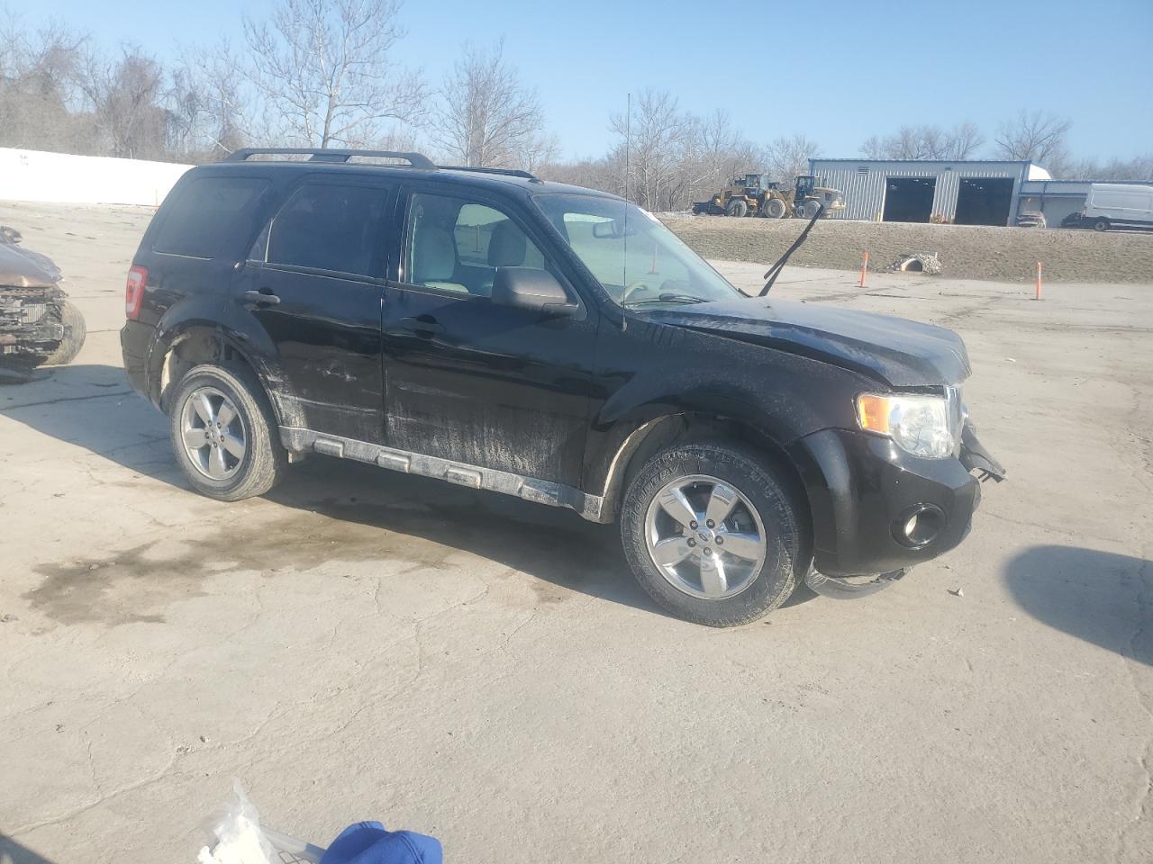 2012 FORD ESCAPE XLT - Фото 4