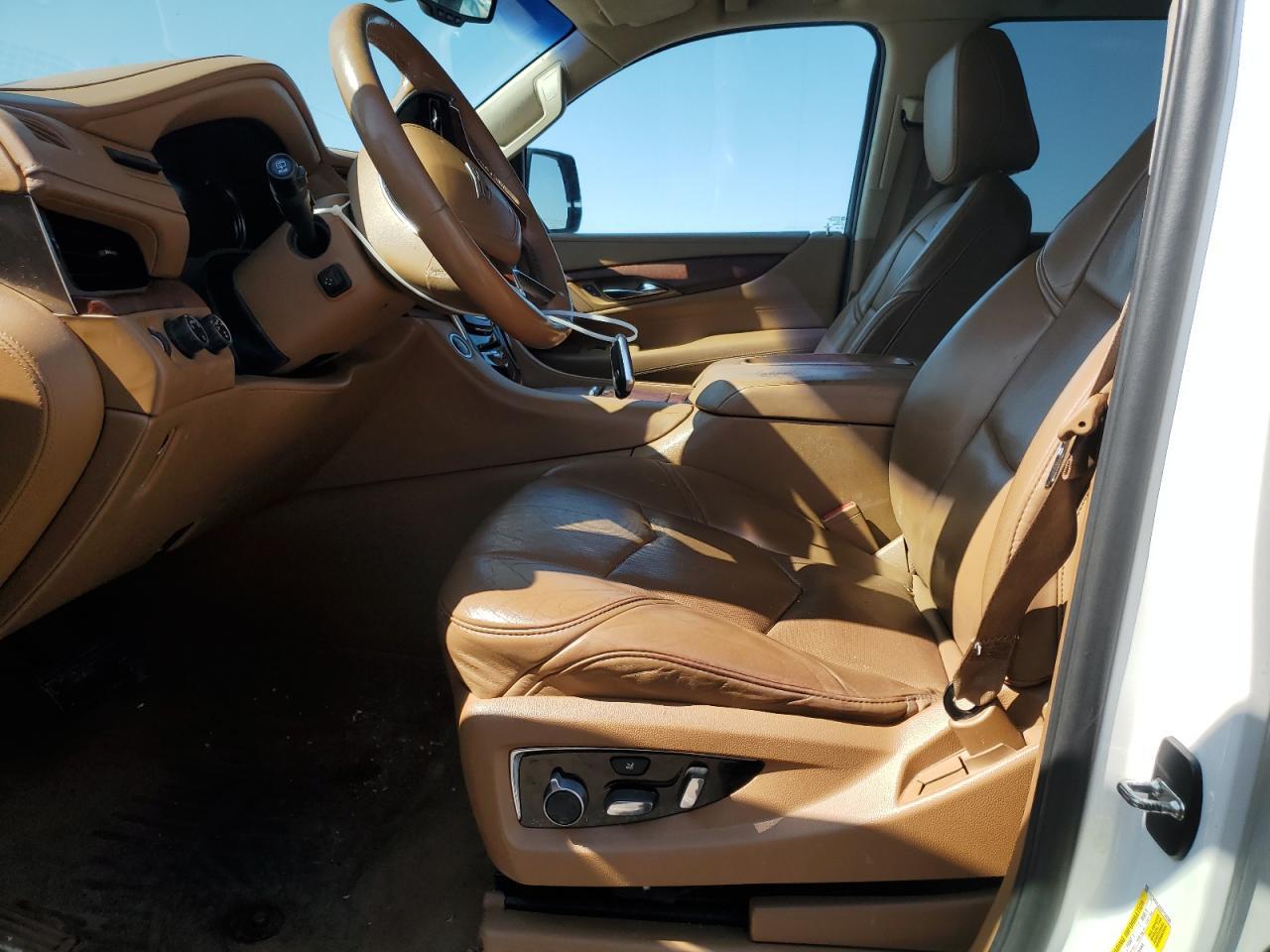 2016 CADILLAC ESCALADE P - Image 7
