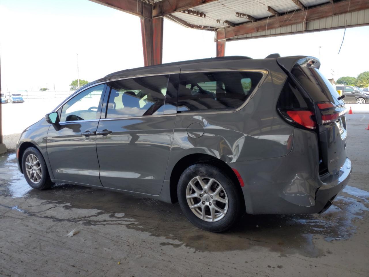 2022 CHRYSLER PACIFICA T - Image 2