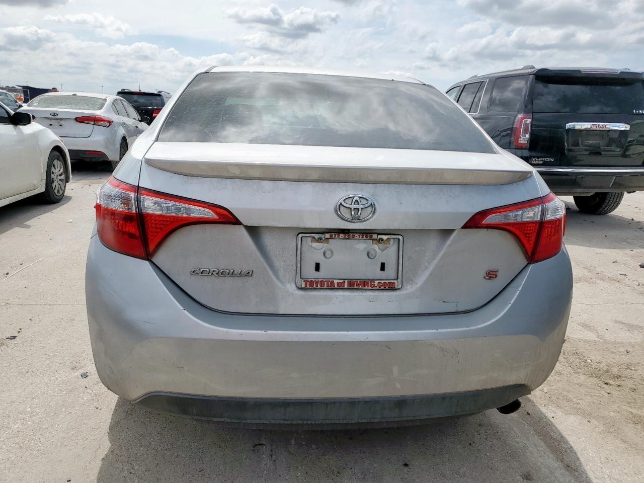 2015 TOYOTA COROLLA L - Фото 6