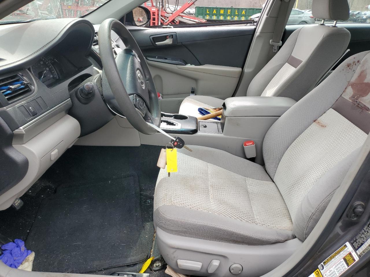2014 TOYOTA CAMRY L - Image 7