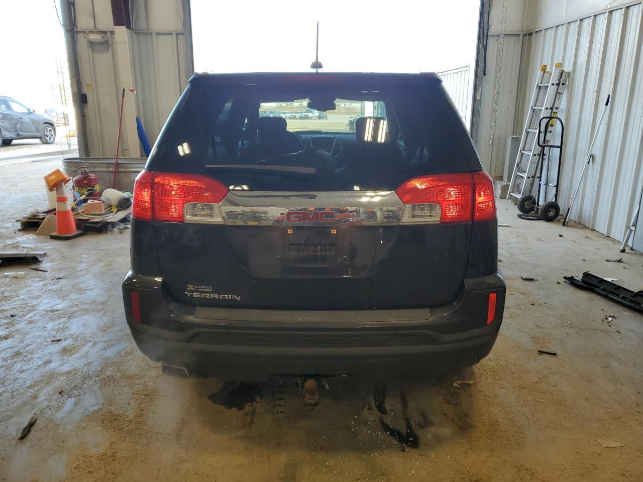 2016 GMC TERRAIN SL - Image 6