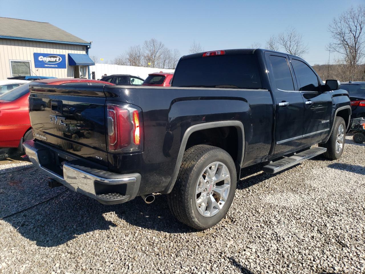 2017 GMC SIERRA K15 - Фото 3