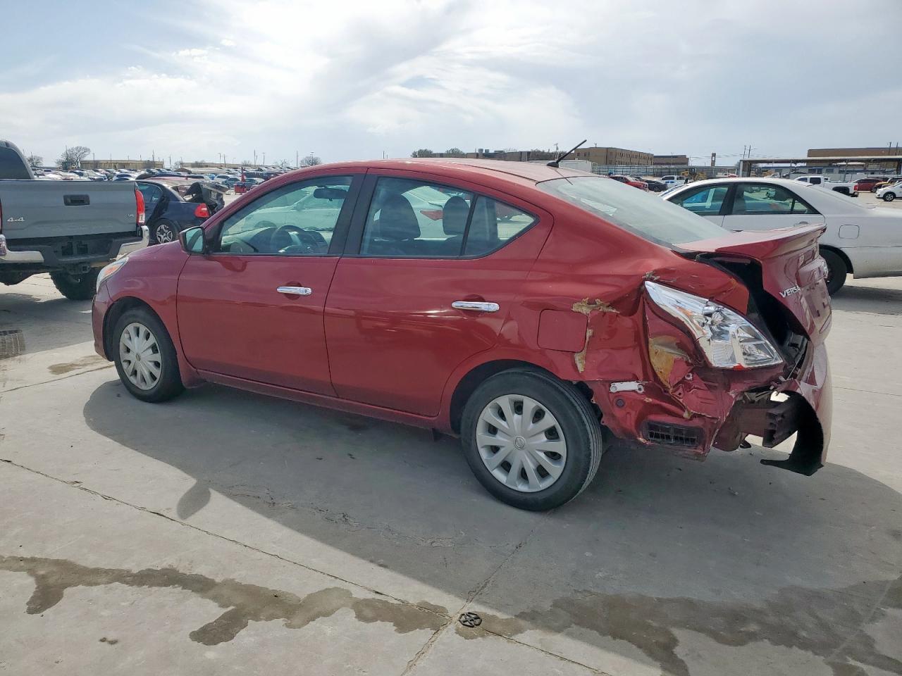 2016 NISSAN VERSA S - Image 2