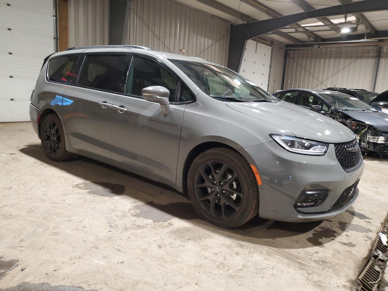 2022 CHRYSLER PACIFICA T - Фото 4