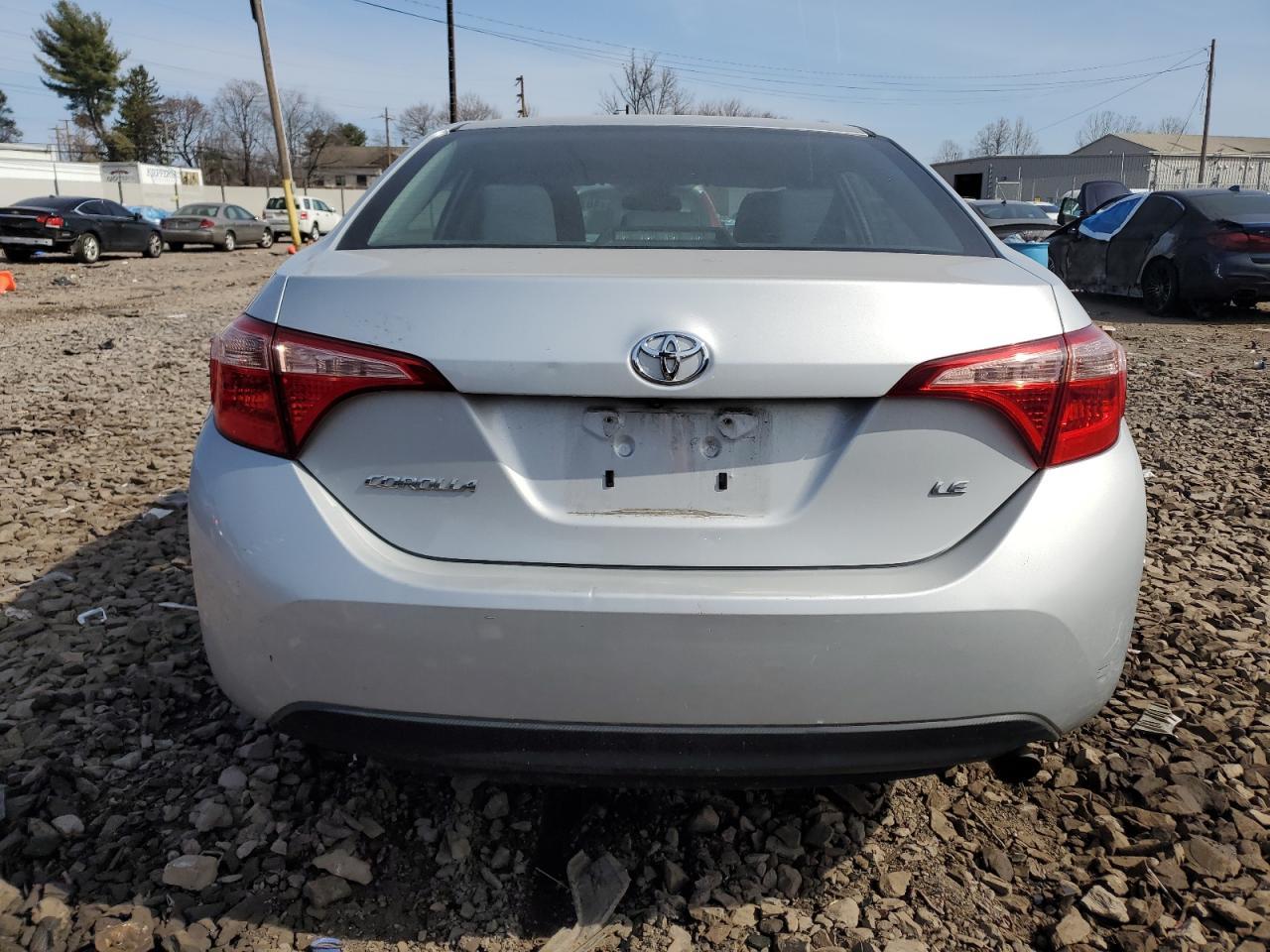 2018 TOYOTA COROLLA L - Image 6