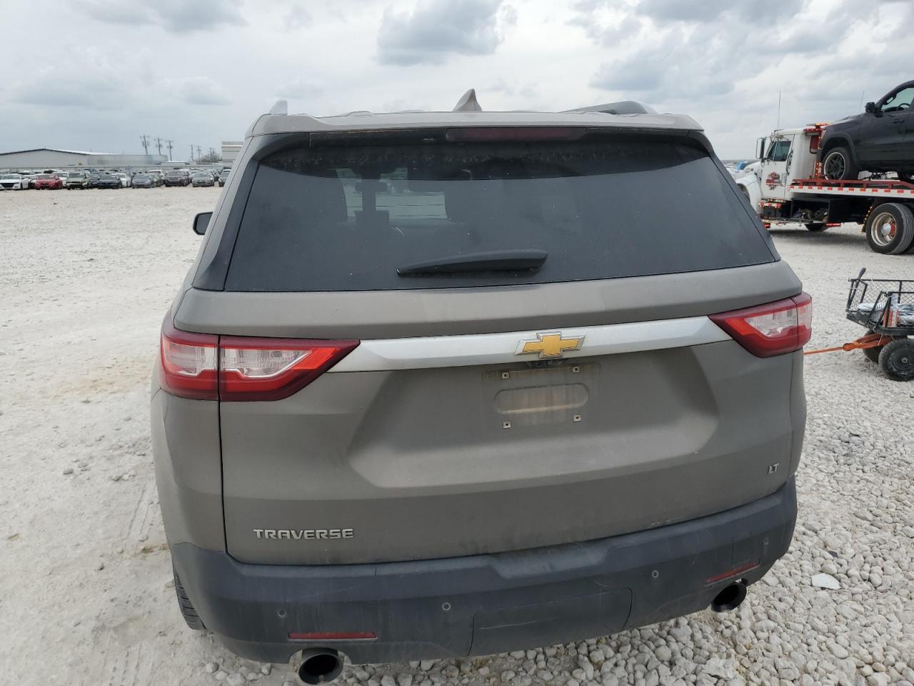 2018 CHEVROLET TRAVERSE L - Фото 6