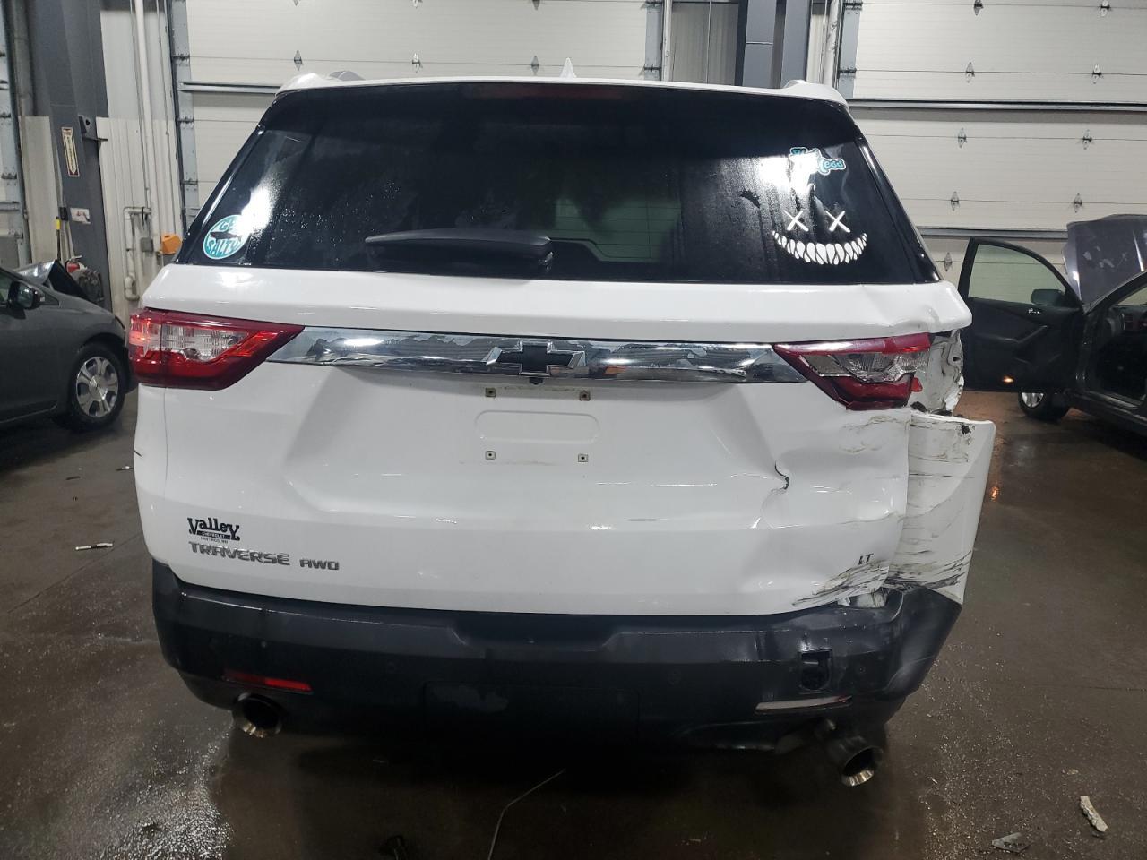 2018 CHEVROLET TRAVERSE L - Фото 6
