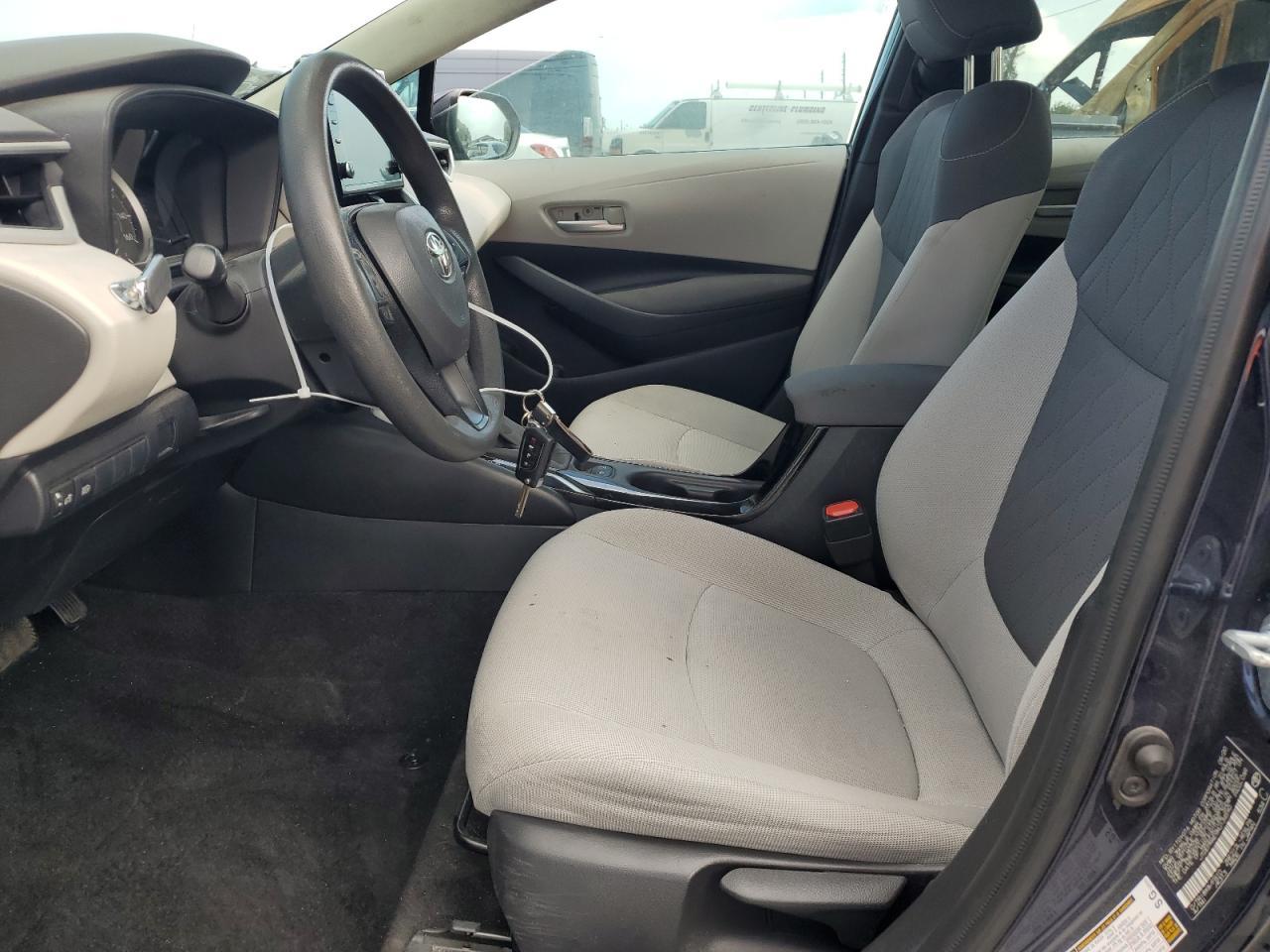 2021 TOYOTA COROLLA LE - Фото 7