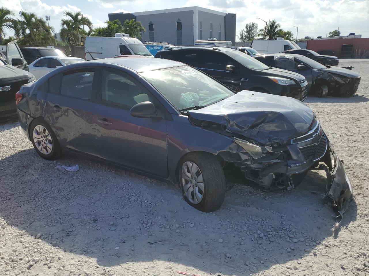 2014 CHEVROLET CRUZE LS - Фото 4