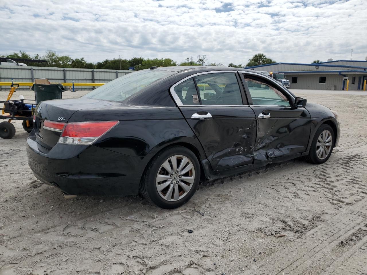 2012 HONDA ACCORD EXL - Image 3