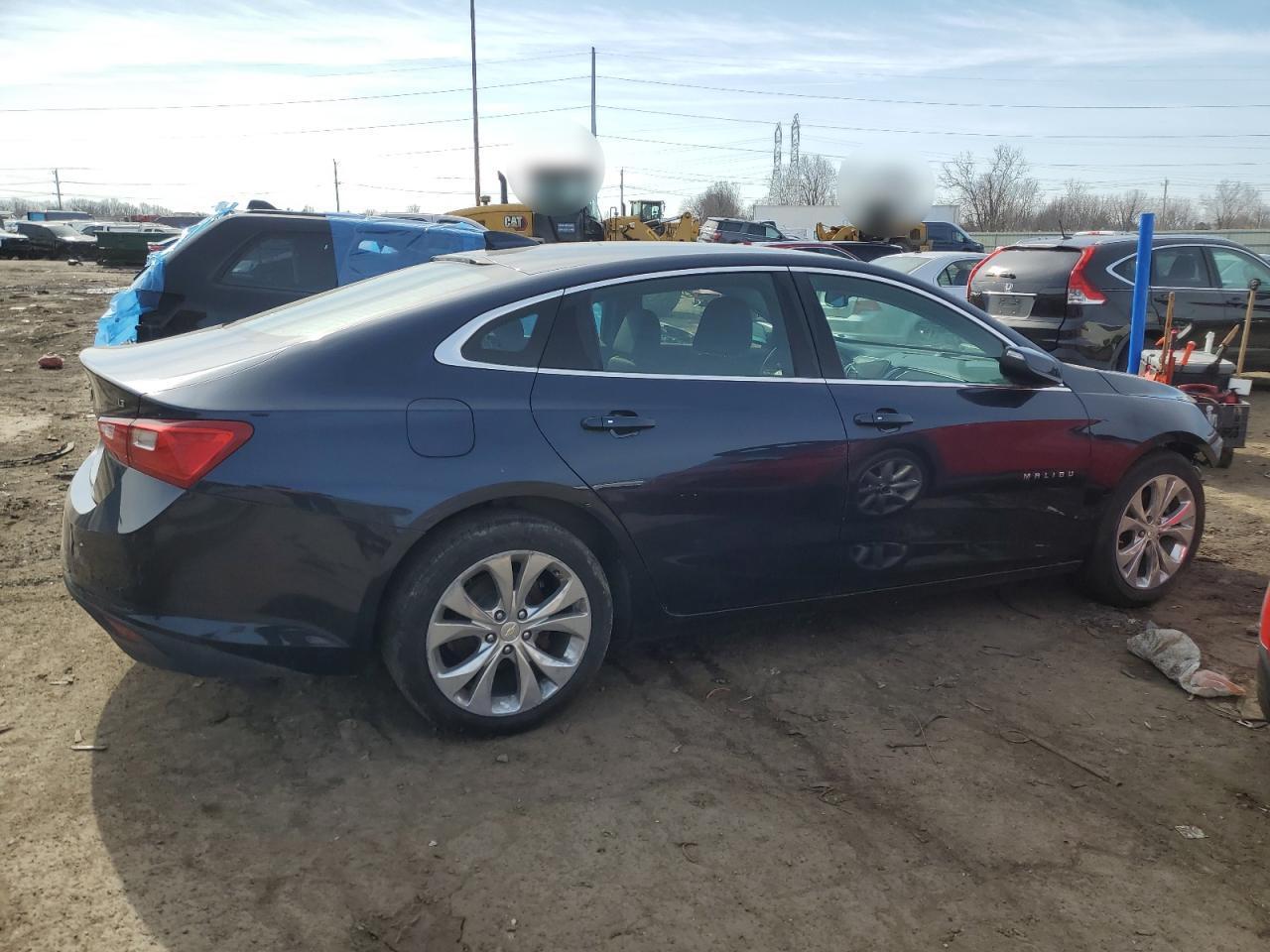 2017 CHEVROLET MALIBU LT - Фото 3