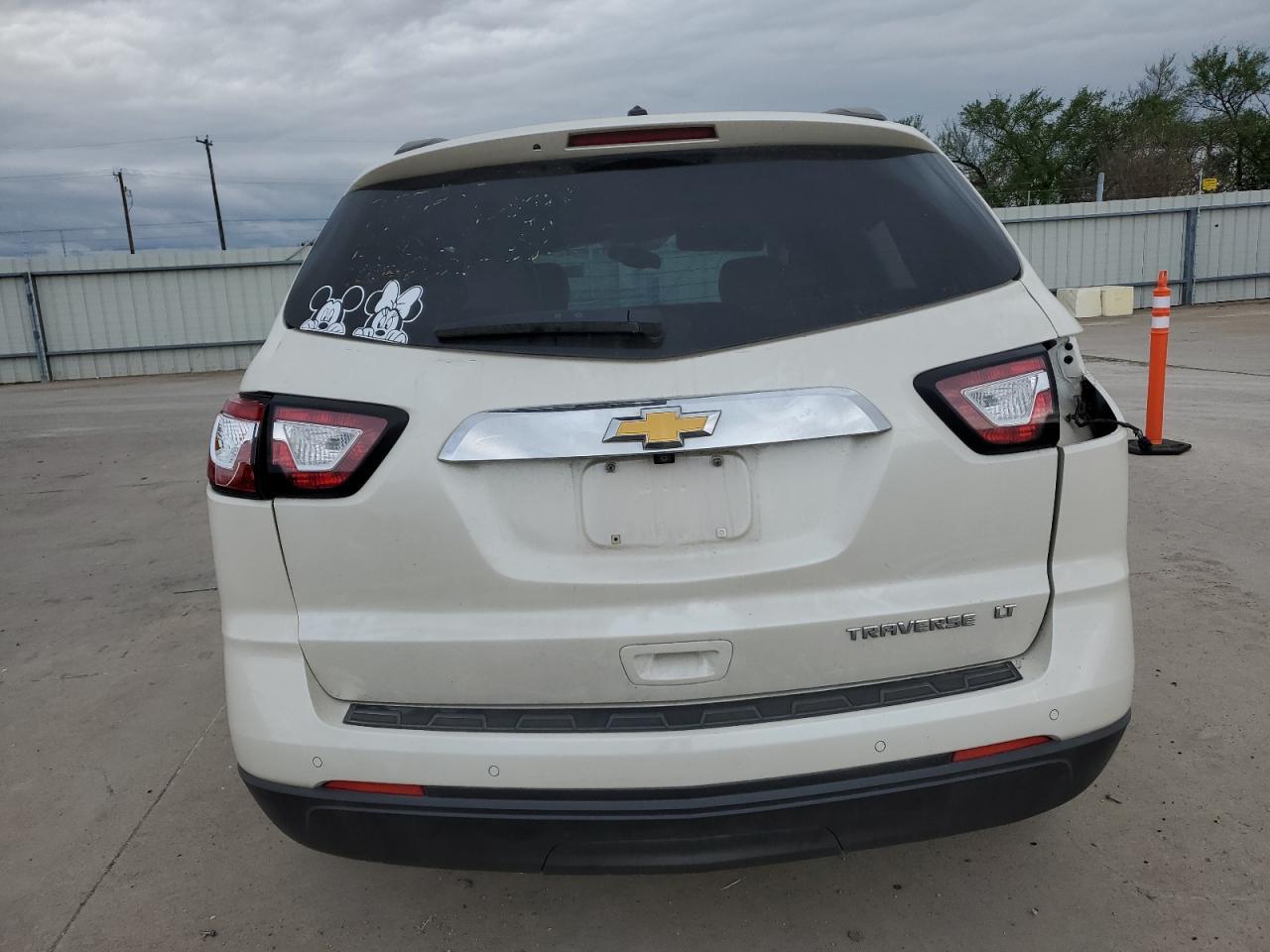 2014 CHEVROLET TRAVERSE L - Image 6