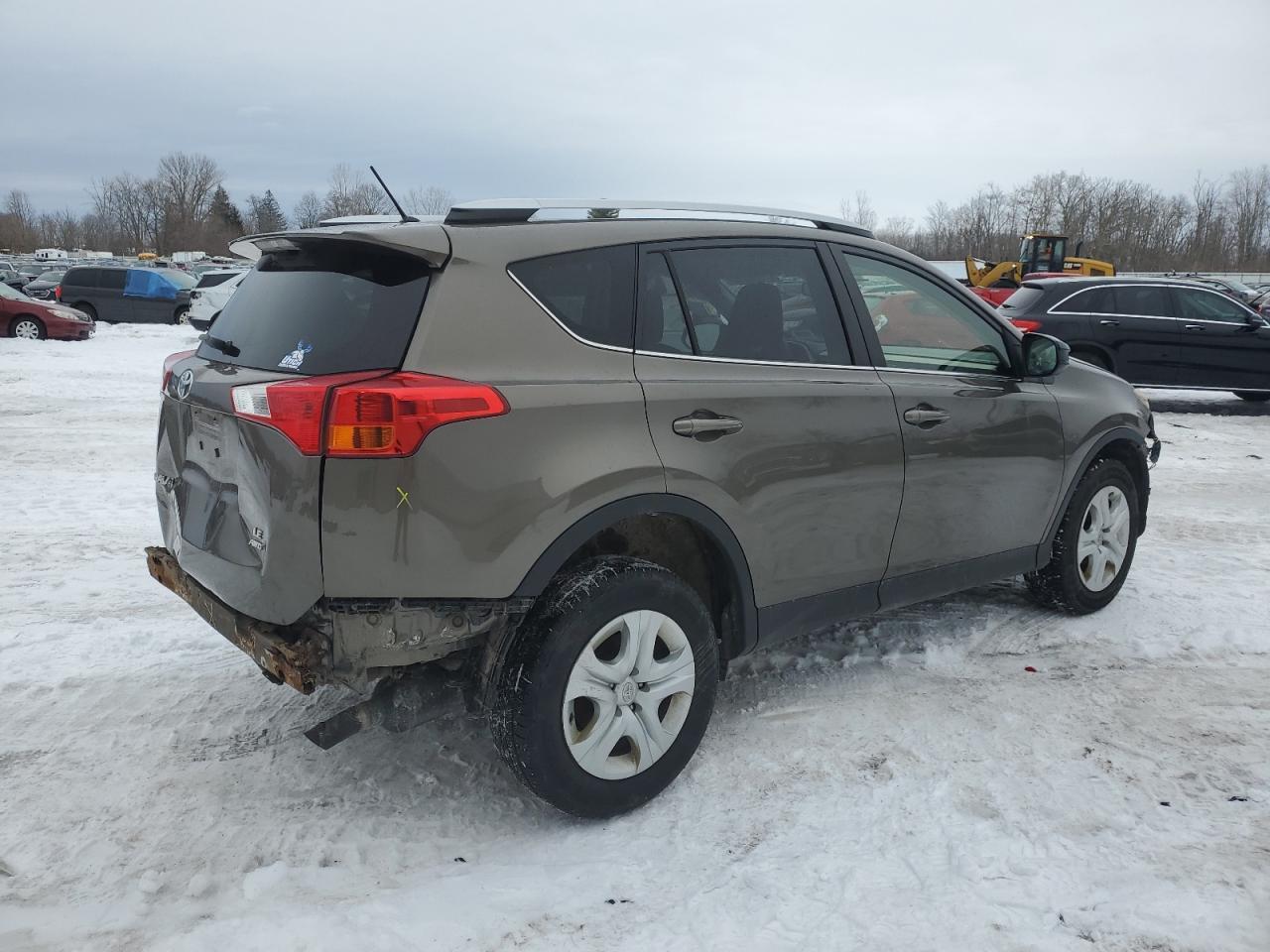 2015 TOYOTA RAV4 LE - Image 3