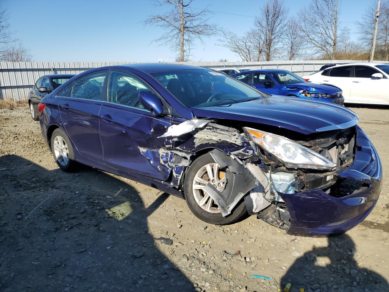 2013 HYUNDAI SONATA GLS - Image 4