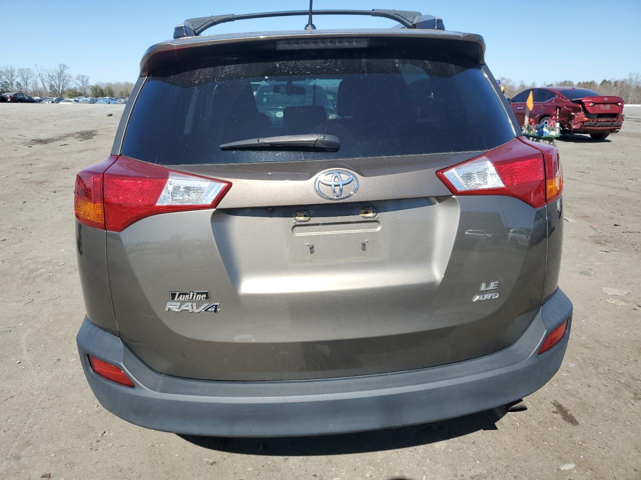 2014 TOYOTA RAV4 LE - Фото 6