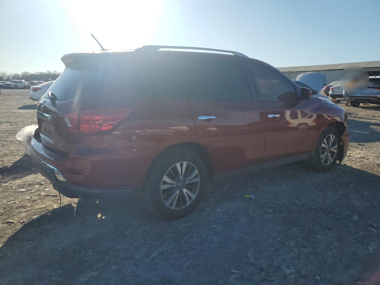 2017 NISSAN PATHFINDER - Image 3